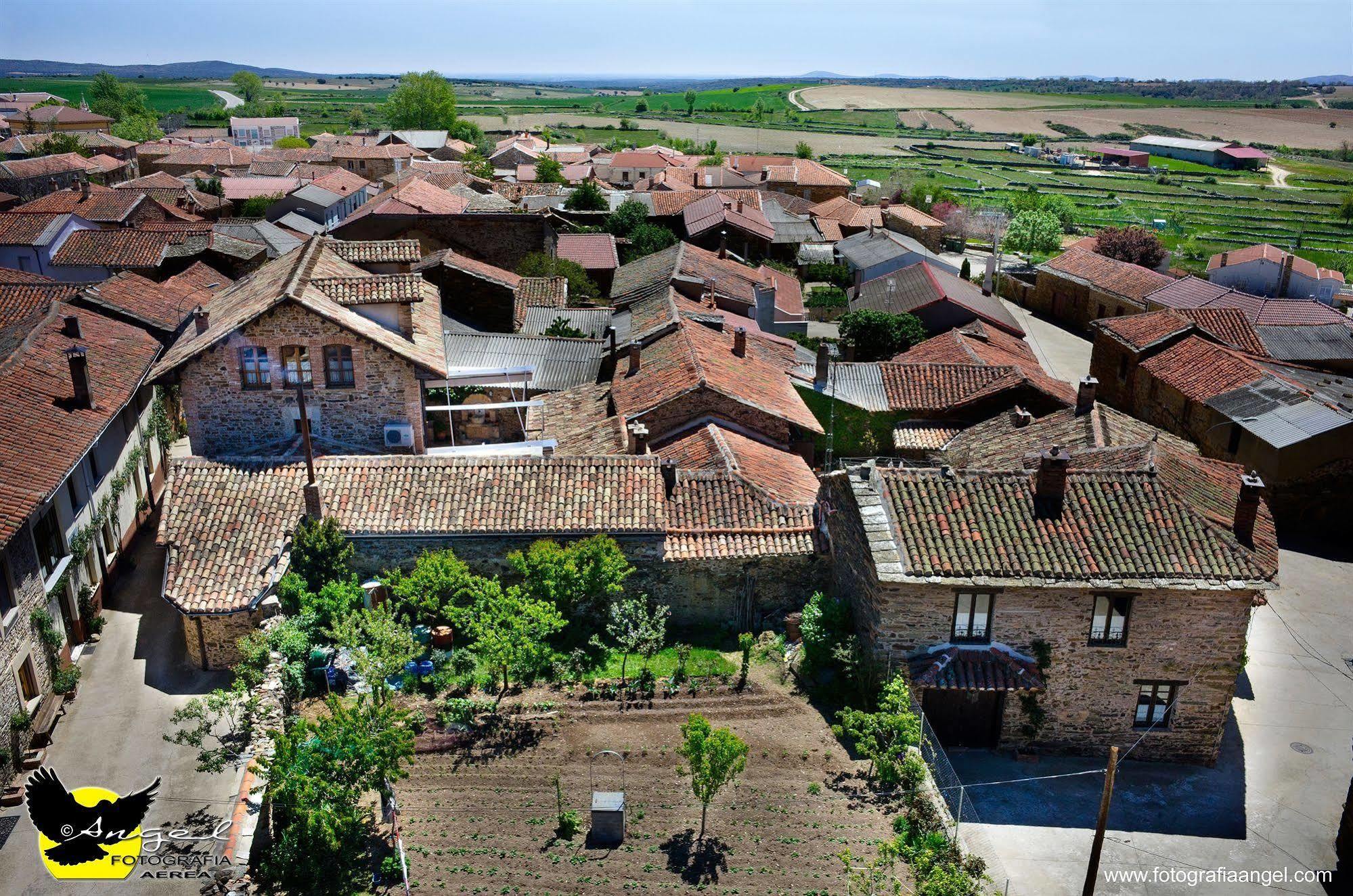 Hosteria Camino Luyego de Somoza Extérieur photo